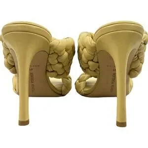 Bottega Veneta | Shoes | New Bottega Veneta Twisted Padded Leather